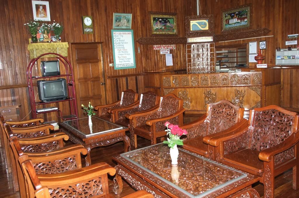 Nanda Wunn Hotel Nyaung Shwe Extérieur photo